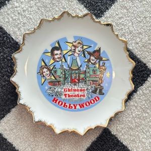 HOLLYWOOD COLLECTIBLE! Chinese Theater Collector Plate